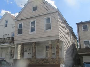 534 Livingston St, Elizabeth, NJ 07206