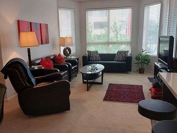 3rd image of 235 Market St Unit 306