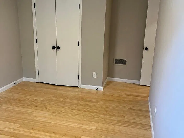 119 Charles Pl — Photo 4