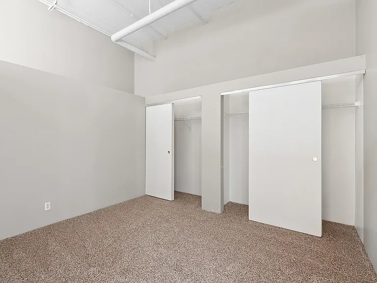ReNew on Stout — Photo 24