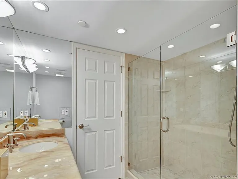 500 Ocean Dr #W-11 — Photo 38