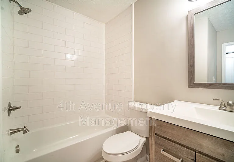 2840 Pebblebrook Ct — Photo 10