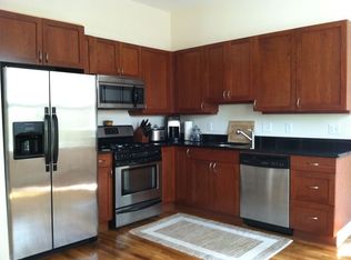 8 Vernon St APT 2, Waltham, MA 02453