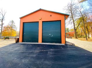 4885 Perkinsville Rd, Maple Plain, MN 55359