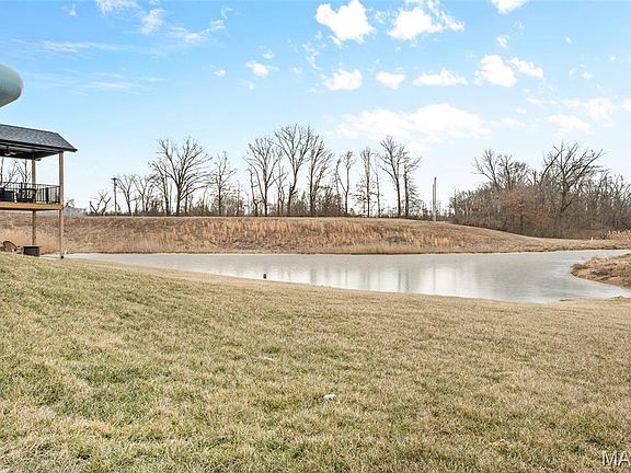 3rd image of 1819 Robins Mill Ct