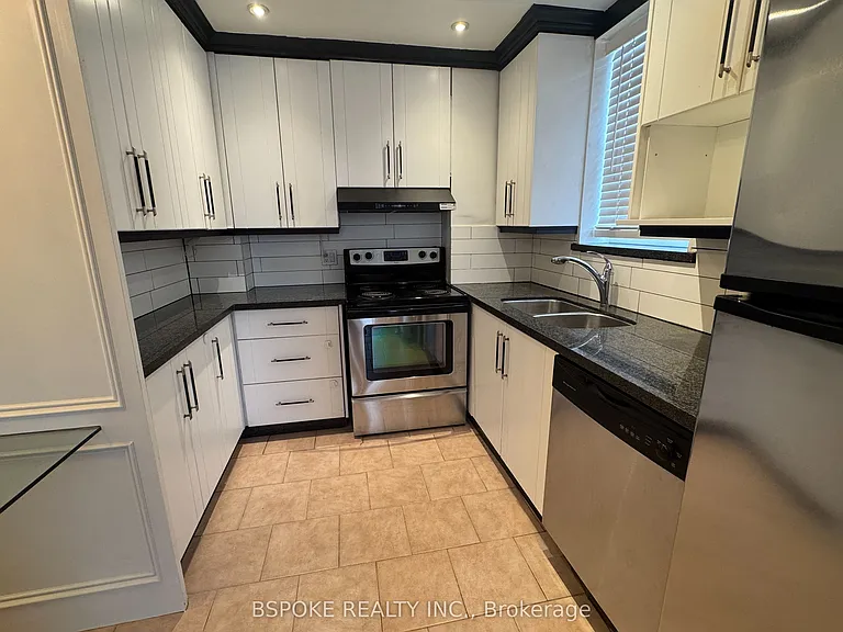 3559 Eglinton Ave W #1601 — Photo 2