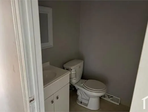 3 bed, 1100 sqft, $1,375 — Photo 4
