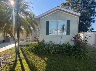 834 Peacock Ln, Kissimmee, FL 34746