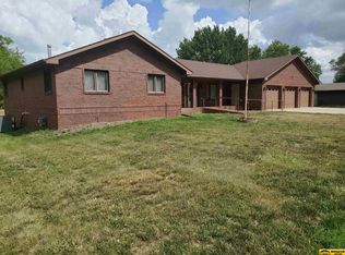 117 High St, Odell, NE 68415