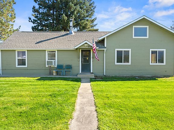 3rd image of 232 Honey Ln
