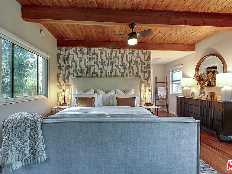 8326 Ridpath Dr — Photo 26