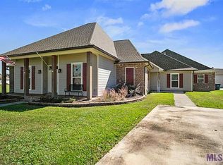 38041 Brown Rd, Prairieville, LA 70769