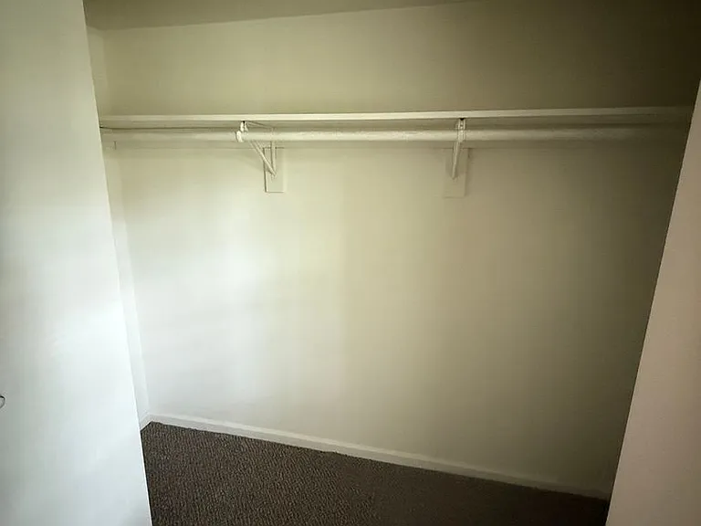 Foxfire West Apartments — Photo 16