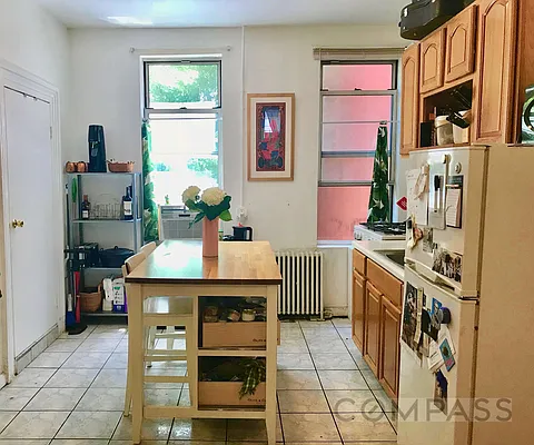 Rented by Compass | media 12