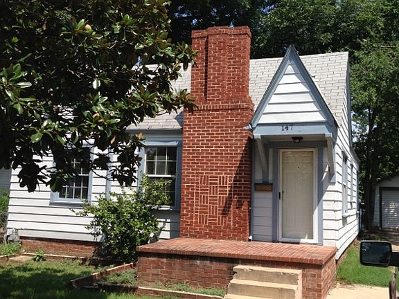 3rd image of 147 N Columbia Pl