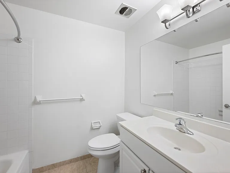 Metropolitan Marlton — Photo 34