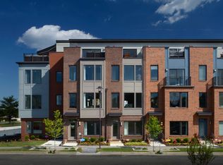 16658 Crabbs Branch Way #4CTKAL, Rockville, MD 20855