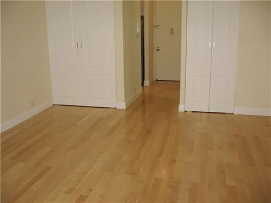 Sold by RELO REDAC INC. | media 8