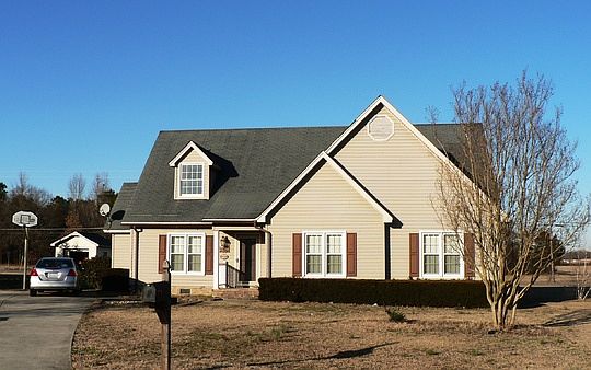 1st image of 730 Bayberry Ct