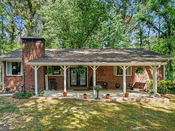 3425 N Sharon Church Rd, Loganville, GA 30052
