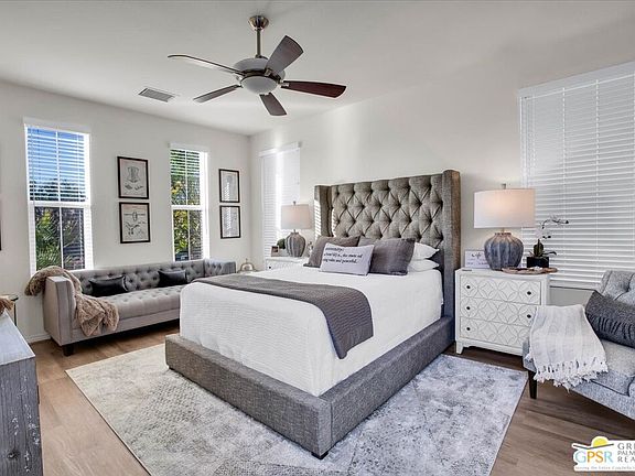 5th image of 8 Lake Como Ct