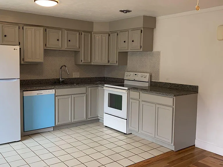 1532 E Lone Peak Dr — Photo 6
