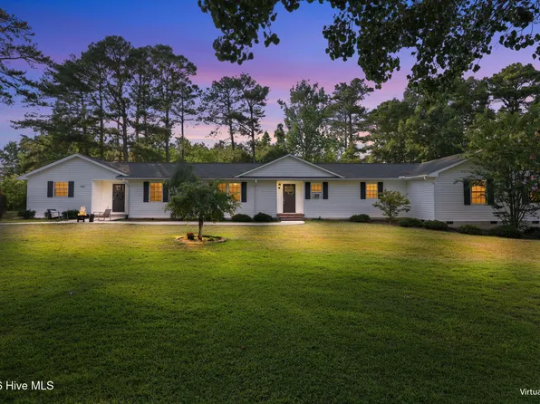 180 Carthage Road, Carthage, NC 28327