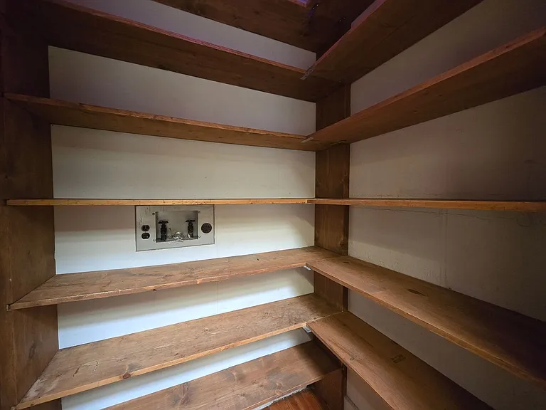 342 Hillside Ave — Photo 16