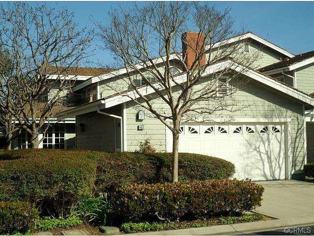 1st image of 18 Fairway Dr