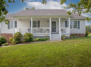 33630 Spring Hill Dr, Glade Spring, VA 24340