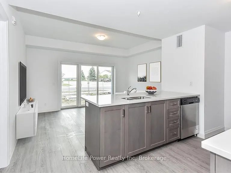 170 Northumberland St #403 — Photo 4