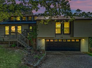 65 Stoneledge Dr, Maumelle, AR 72113