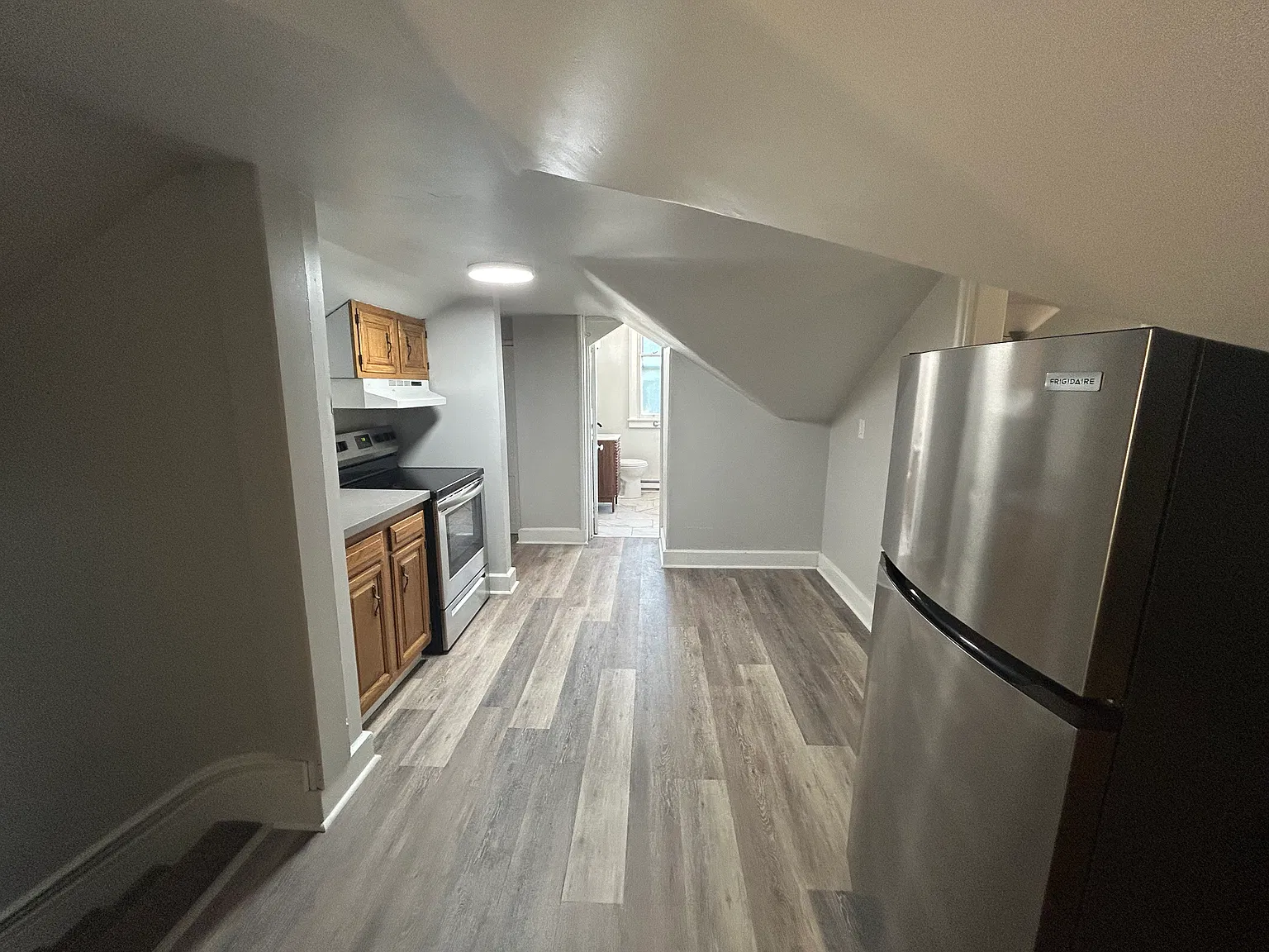 2 bed, 750 sqft, $1,295 — Photo 3
