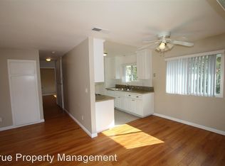 813 Jennifer Ln APT B, Costa Mesa, CA 92626