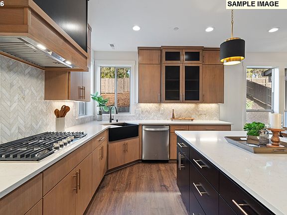 2nd image of 2341 E Foxtrot St