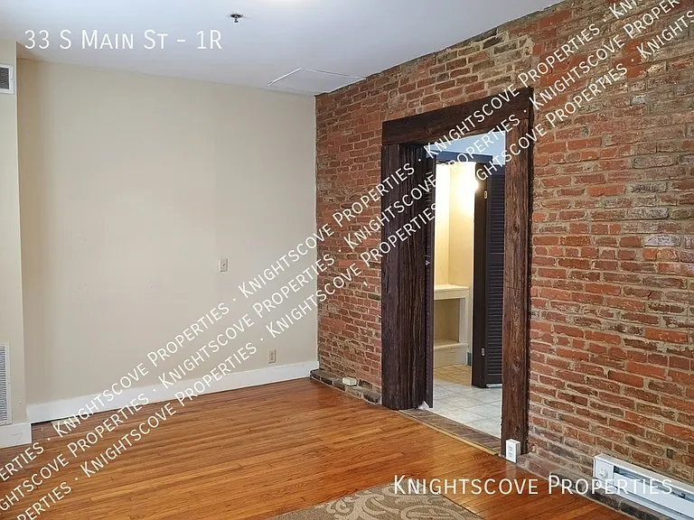 33 S Main St #1R — Photo 12