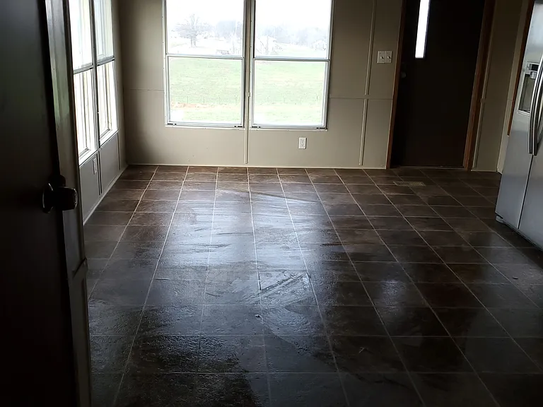 4823 Drake Rd — Photo 16
