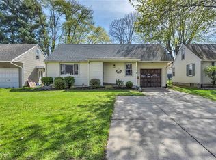 1372 Elmwood Ave SW, North Canton, OH 44720