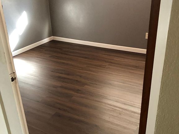 5th image of 2805 Countryside Dr