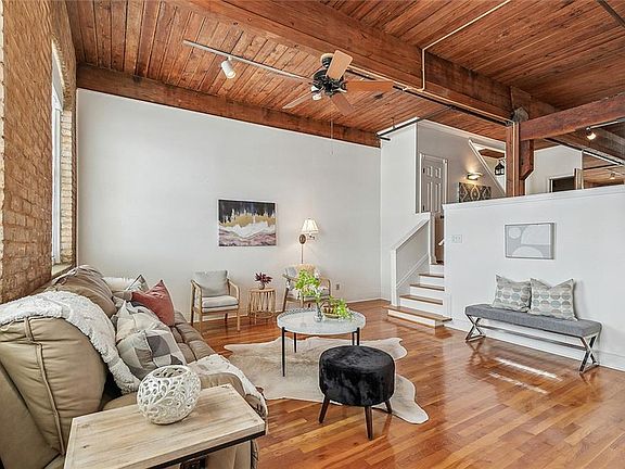 5th image of 1107 S Peters St APT 501