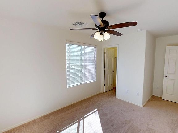 3rd image of 892 W Placita Pozanco