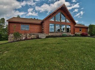 3571 Timber Ln, Slatington, PA 18080