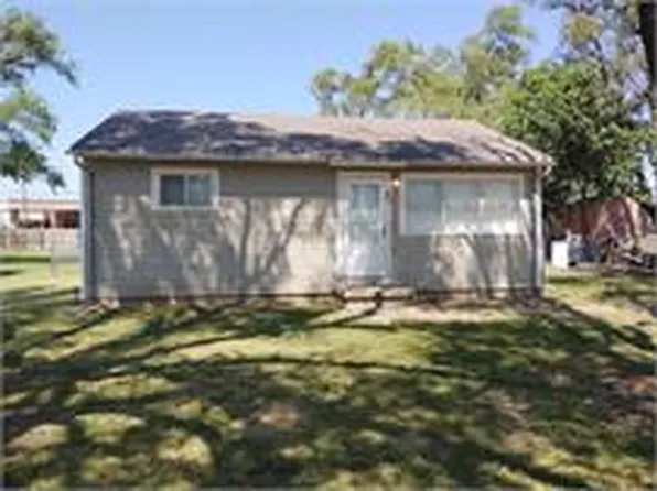 662 Viemont Ave, Salina, KS 67401