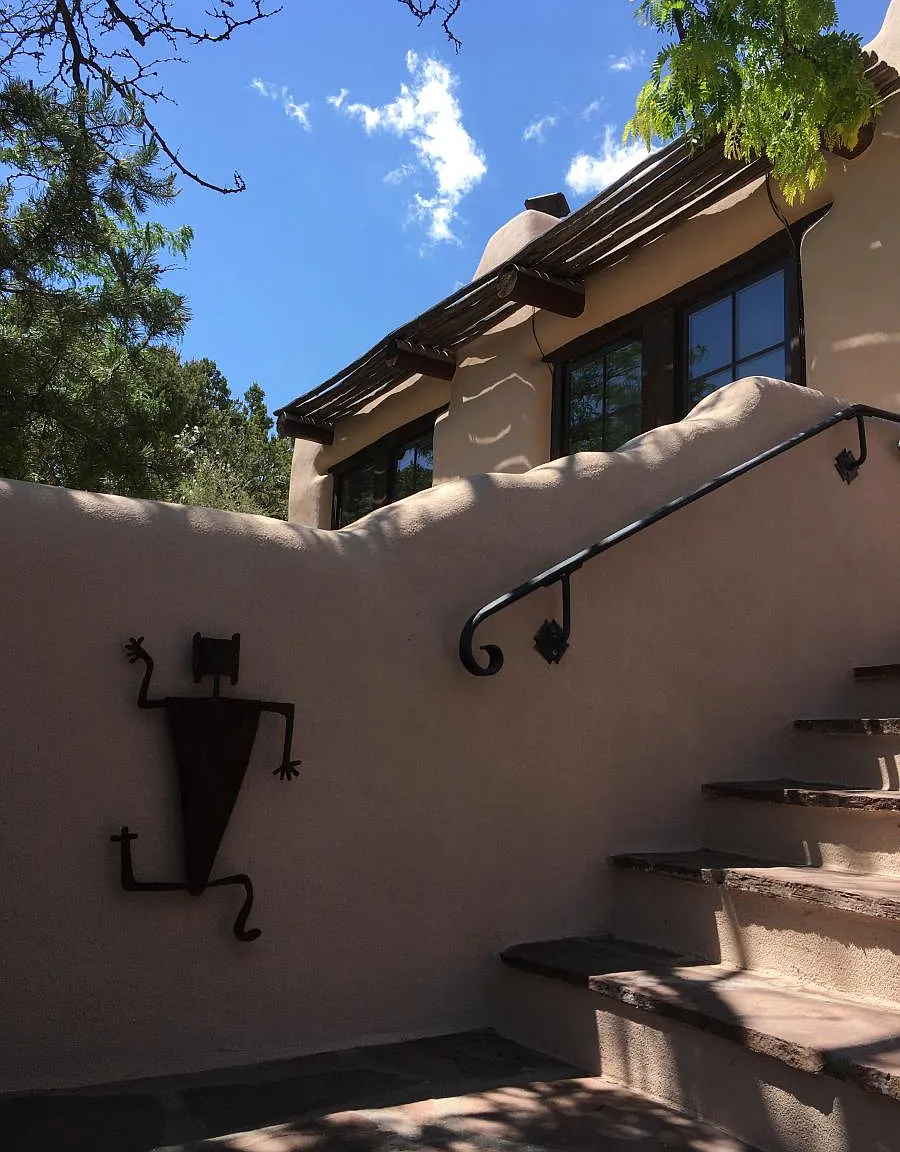 3 bed, 2000 sqft, $5,000 — Photo 2