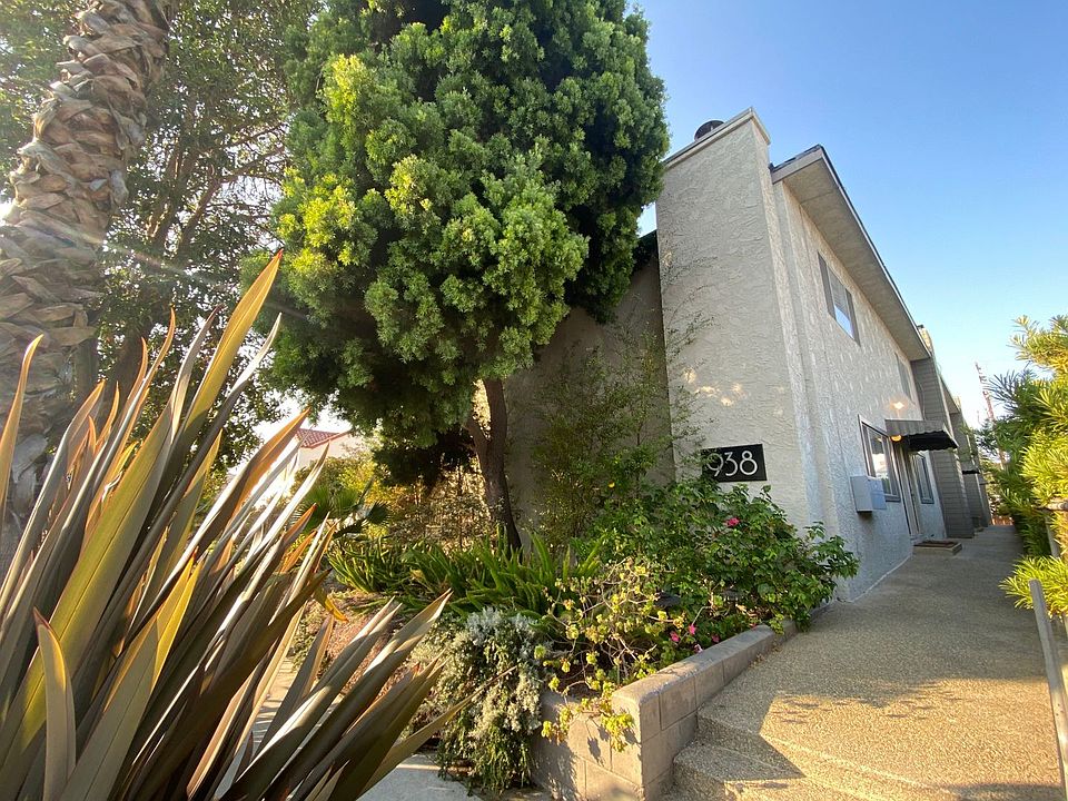 1st image of 938 16th St APT 6