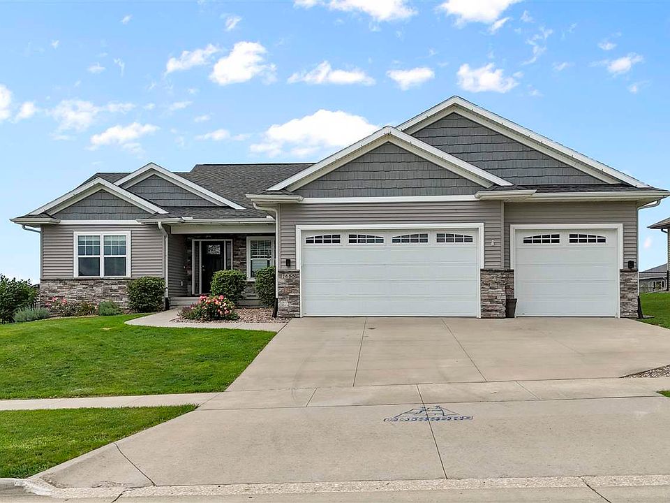 1st image of 1655 Red Barn Dr
