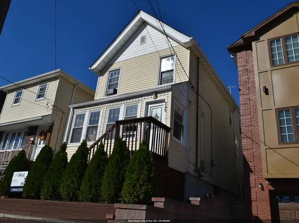345 Forest St, Kearny, NJ 07032