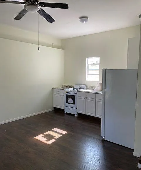 5086 Beech St — Photo 4