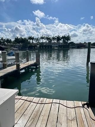 2nd image of 5005 Collins Ave #Cu6-s2c