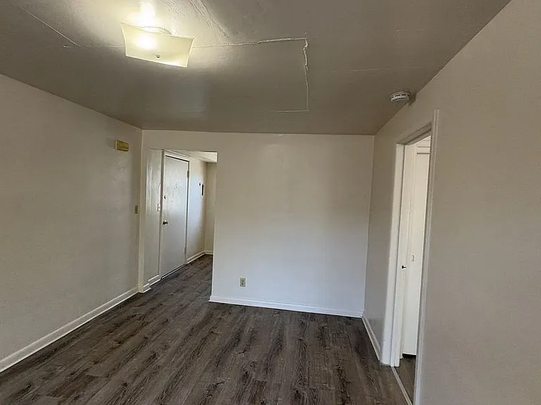 1840 Mill St #C — Photo 8